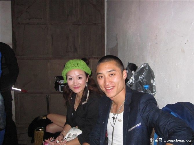 ͩ����Ů����