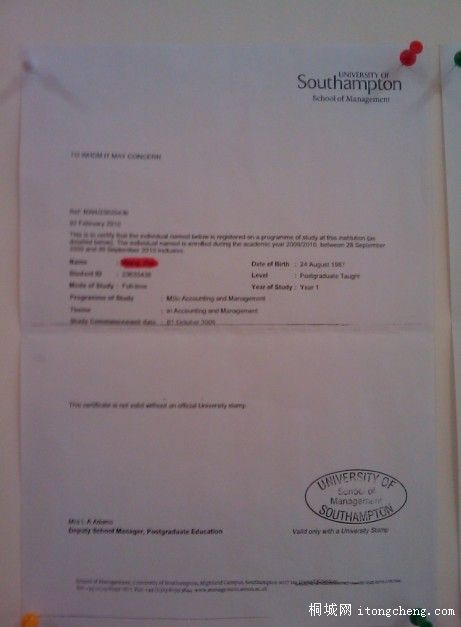 ѧУ����Ӣ����ѧ֤��