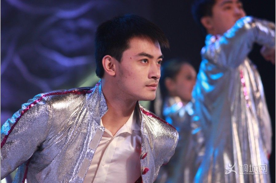 QQͼ20121030200955.jpg
