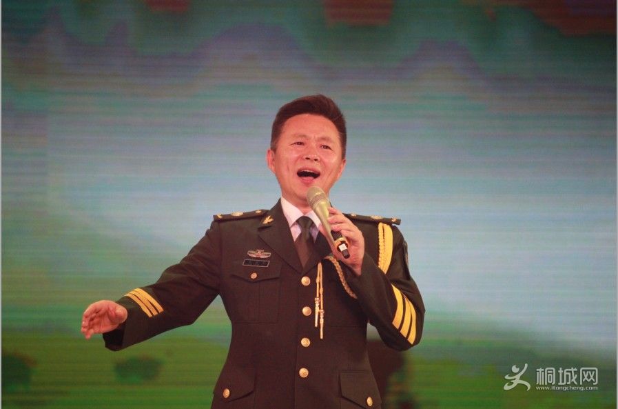 QQͼ20121030214257.jpg