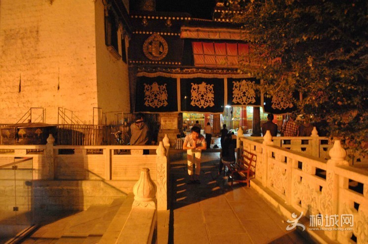 �����³���