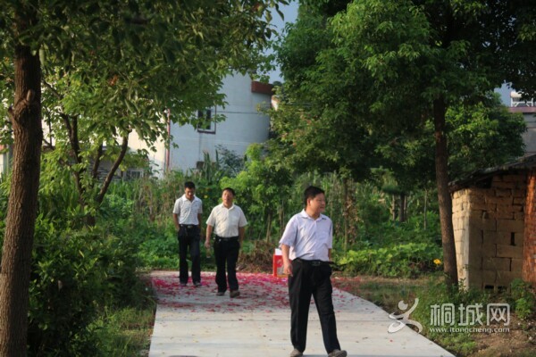 �嵳ί����ί���쵼�Ӳ�·��