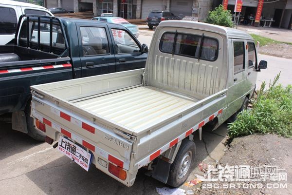 20120511154330Z3_1.jpg