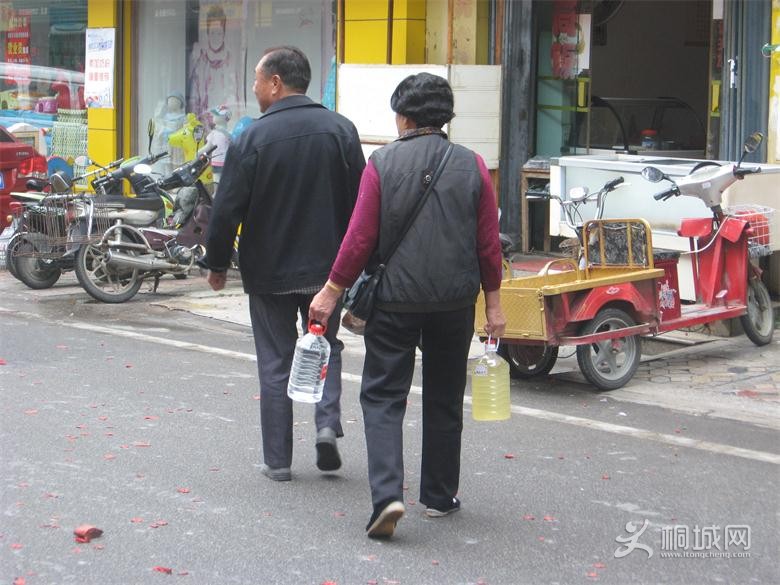 š���Ͼ����ǻؼҡ���ͩ���Ͼƹ㳡�꿪ҵ���