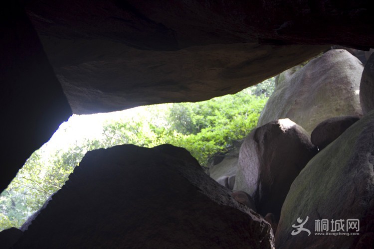 ��ʯɽ�����Ӱ