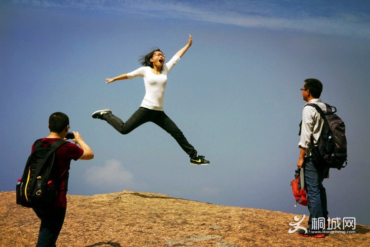 ������--������