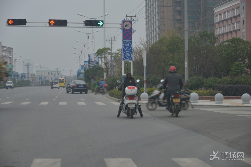 QQͼ20131114084317.jpg