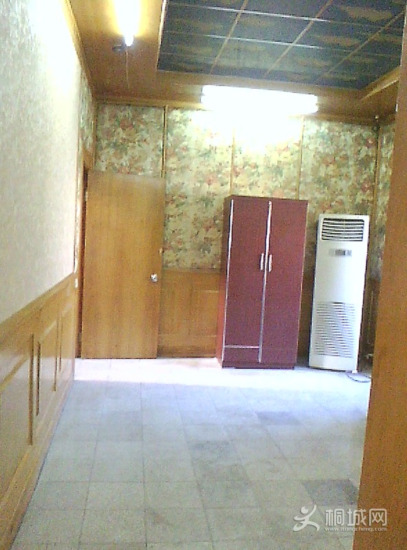 IMG1658A_B.jpg