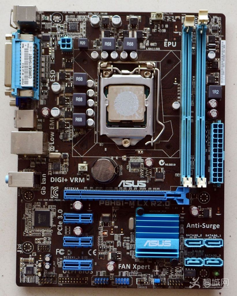 ��˶P8H61-M LX R2.0.jpg