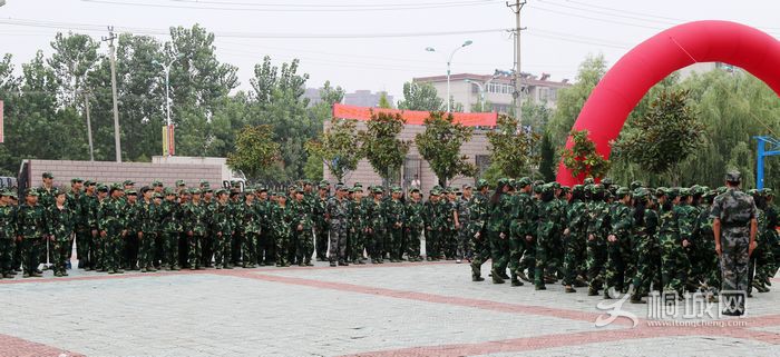 ͩ���Ķ�ְУ