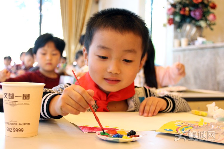 �Ķ�һƷ�׽족�ٶ��滭������