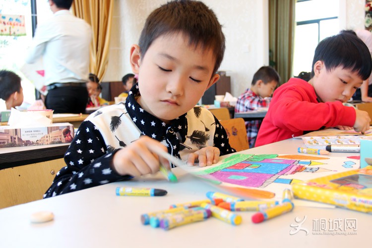 �Ķ�һƷ�׽족�ٶ��滭������