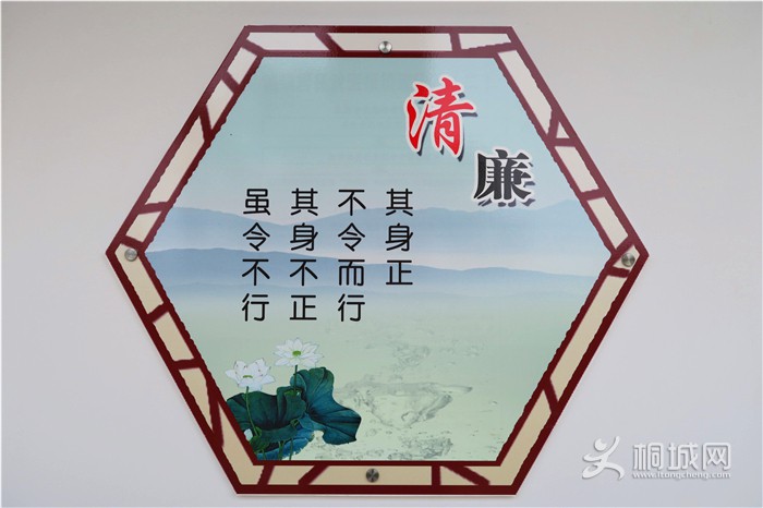 ��̽�����