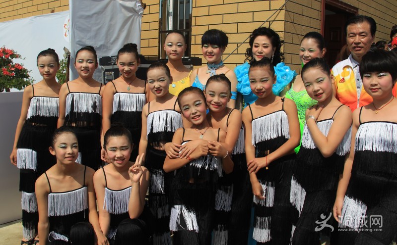 conew_ͩ�Ƿ��ڹ𻨽�ͼƬ (69).jpg