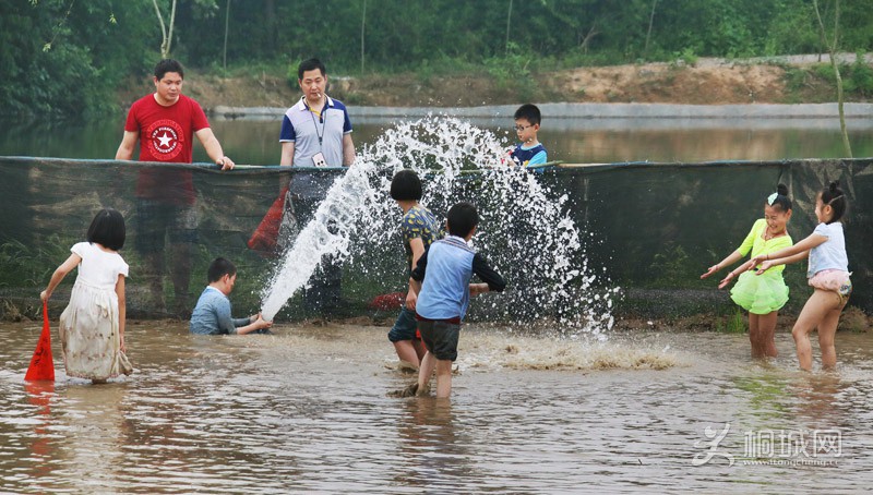 54 IMG_4983��ͯ��������.JPG