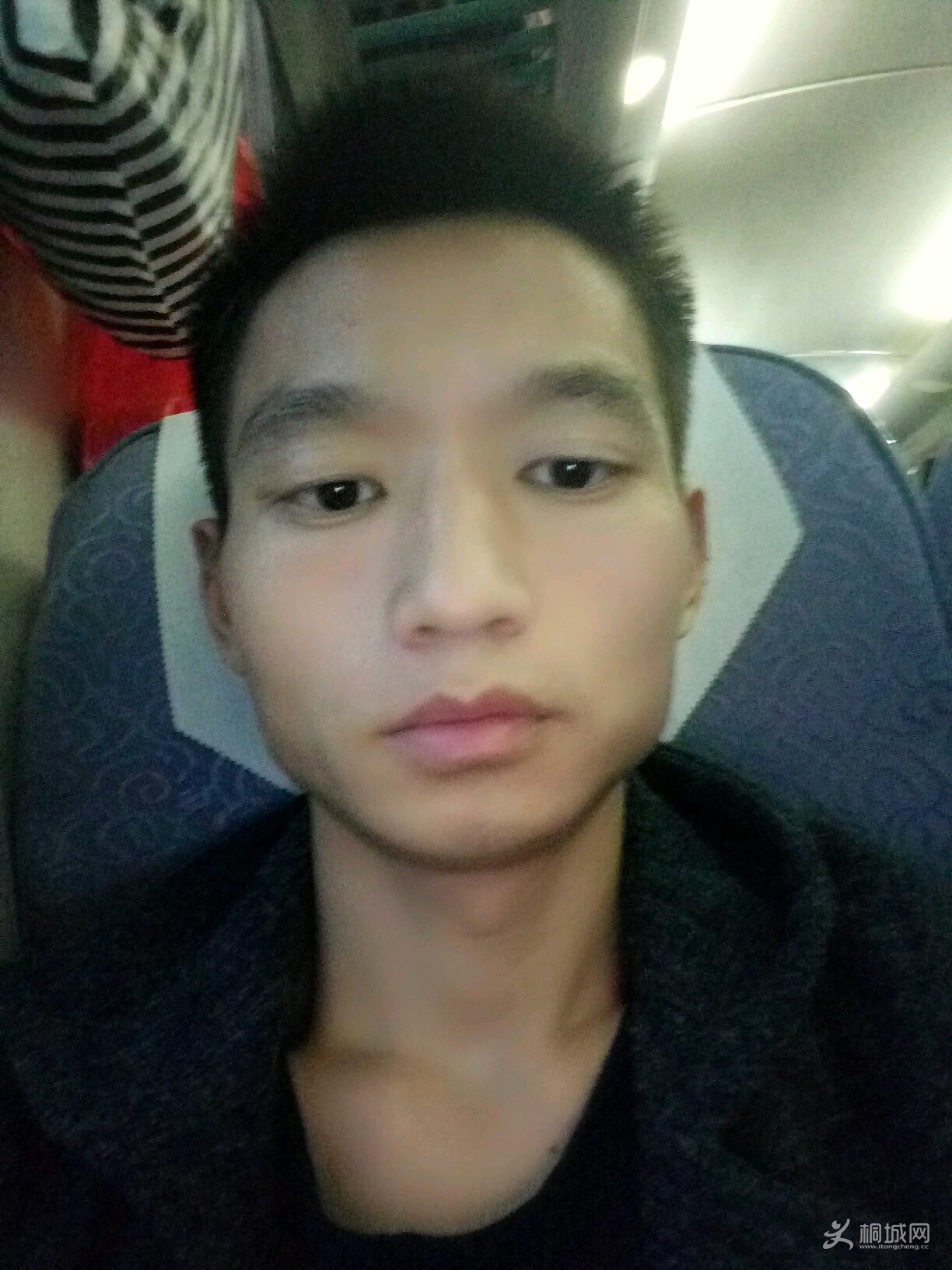 9qtfUCcE5F4Q.jpg