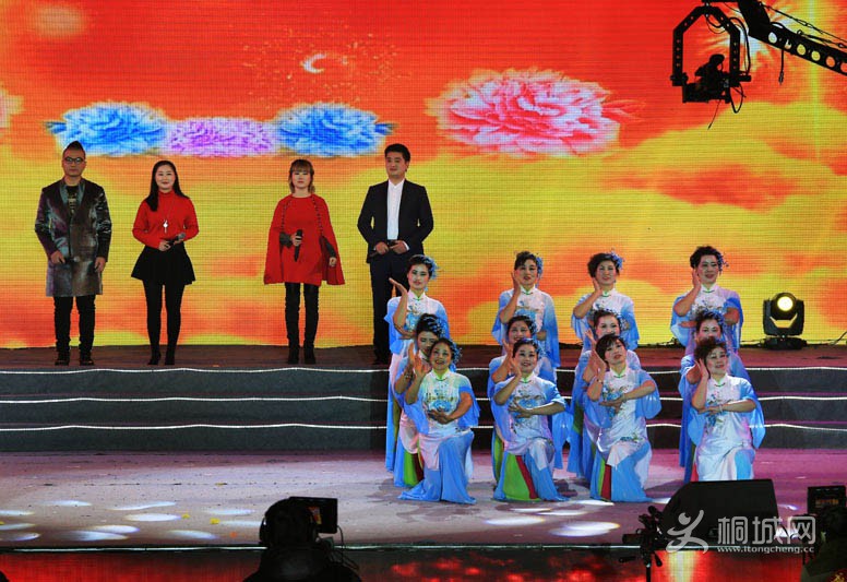 21 IMG_7081-1 V-4.JPG