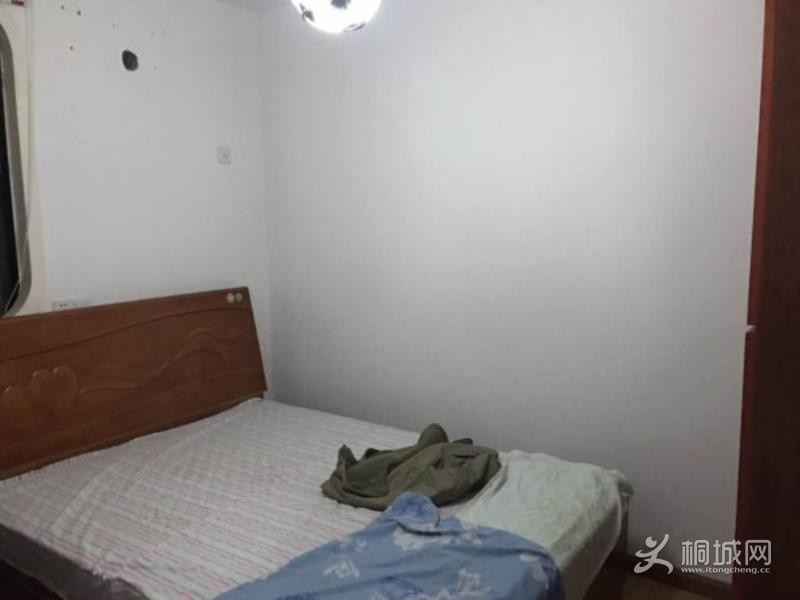 House_5e4854e3-2d94-47aa-a0e9-9698d357a7fa_big.jpg