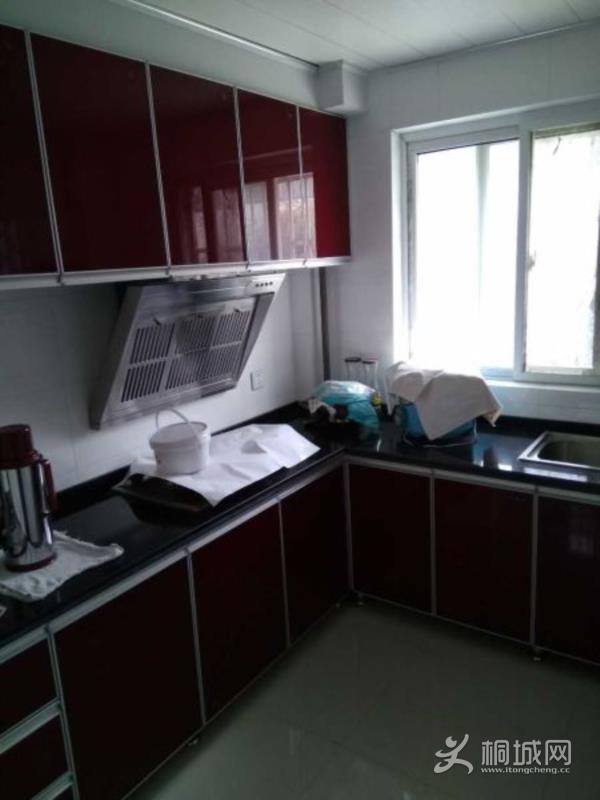 House_e3f400ec-ea6a-4374-91cd-8e64b43a2573_big.jpg