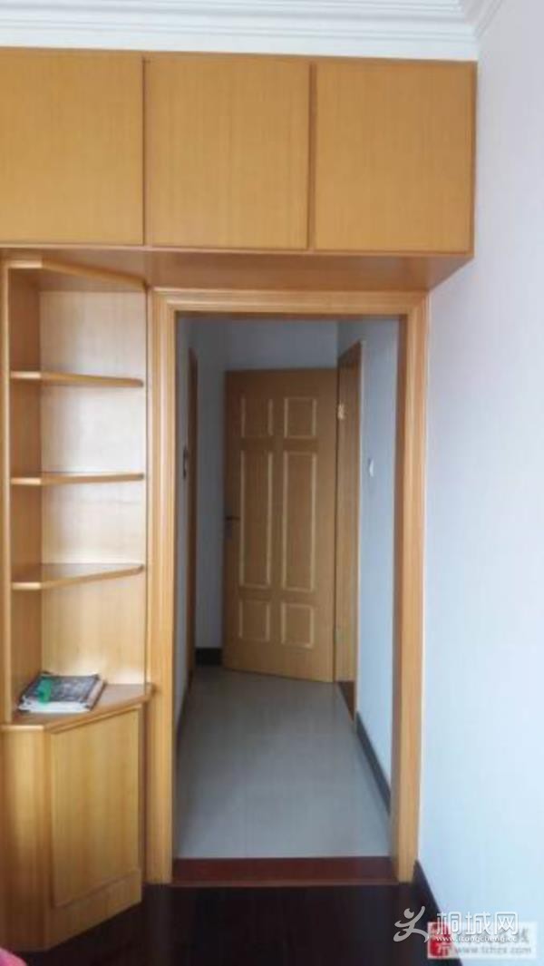 House_0bb63d87-9711-47f1-8ae8-ea925fcf4621_Big.jpg