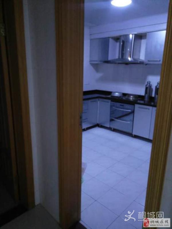 House_19398e23-1da1-41e2-a619-bdc95be6c140_Big.jpg
