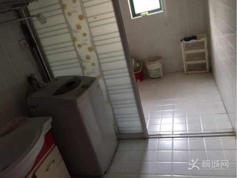 House_61fde18e-ad5f-4612-8db7-32f546bcbab6_big.jpg