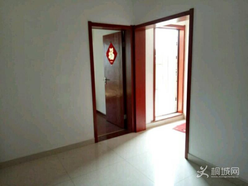 House_daebe69c-2482-4cf8-8bcd-5c0123c770c2_big.jpg