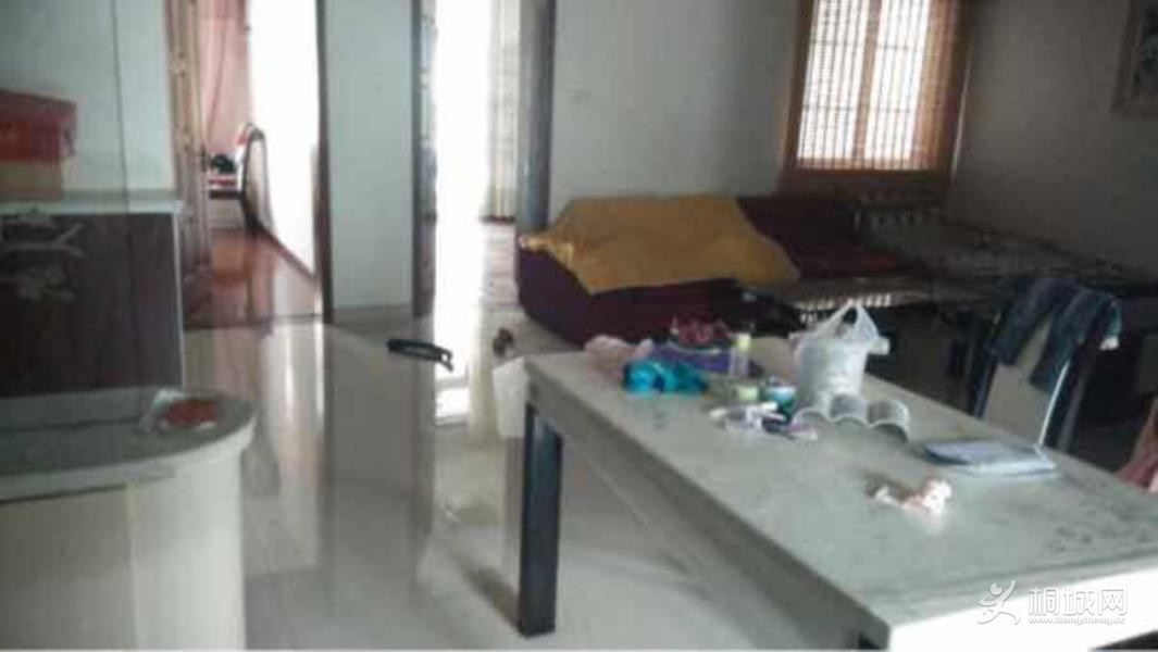 House_5cef89f4-495d-412f-9b4f-00869589f779_big.jpg