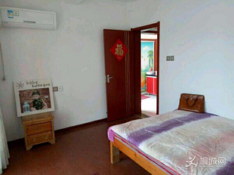 House_4b8077cc-f305-40a1-b754-45c0d438d69e_big.jpg