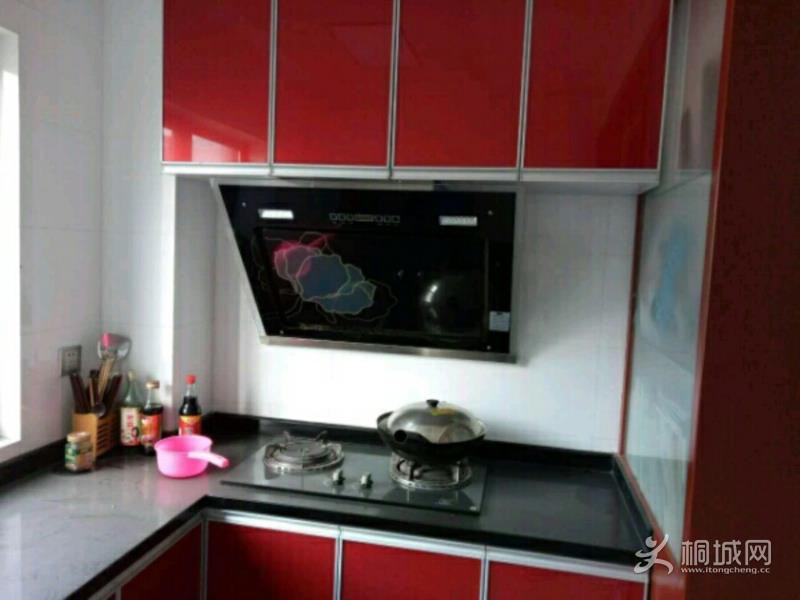 House_ee99f316-f817-4ef2-8eaa-2911c8812bda_big.jpg