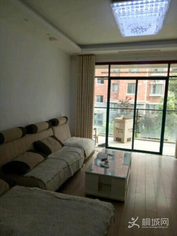 House_c6458363-53d7-4393-bb54-4d5bea729678_big.jpg