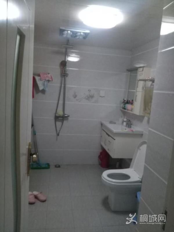 House_5b0b7c26-d985-4035-aa99-db4c4481ce05_big.jpg
