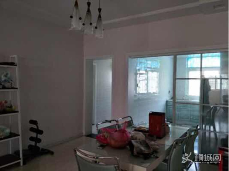 House_99a2486a-bff6-4b50-a9d9-7fe10c79eff6_big.jpg