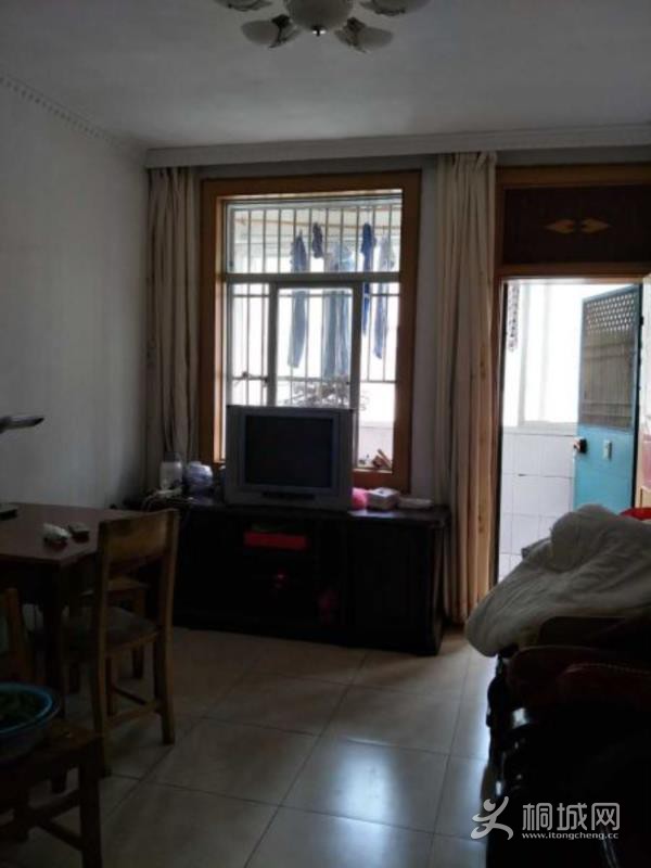 House_d6708cde-2a21-47f1-8008-afe68b7e4f7c_big.jpg