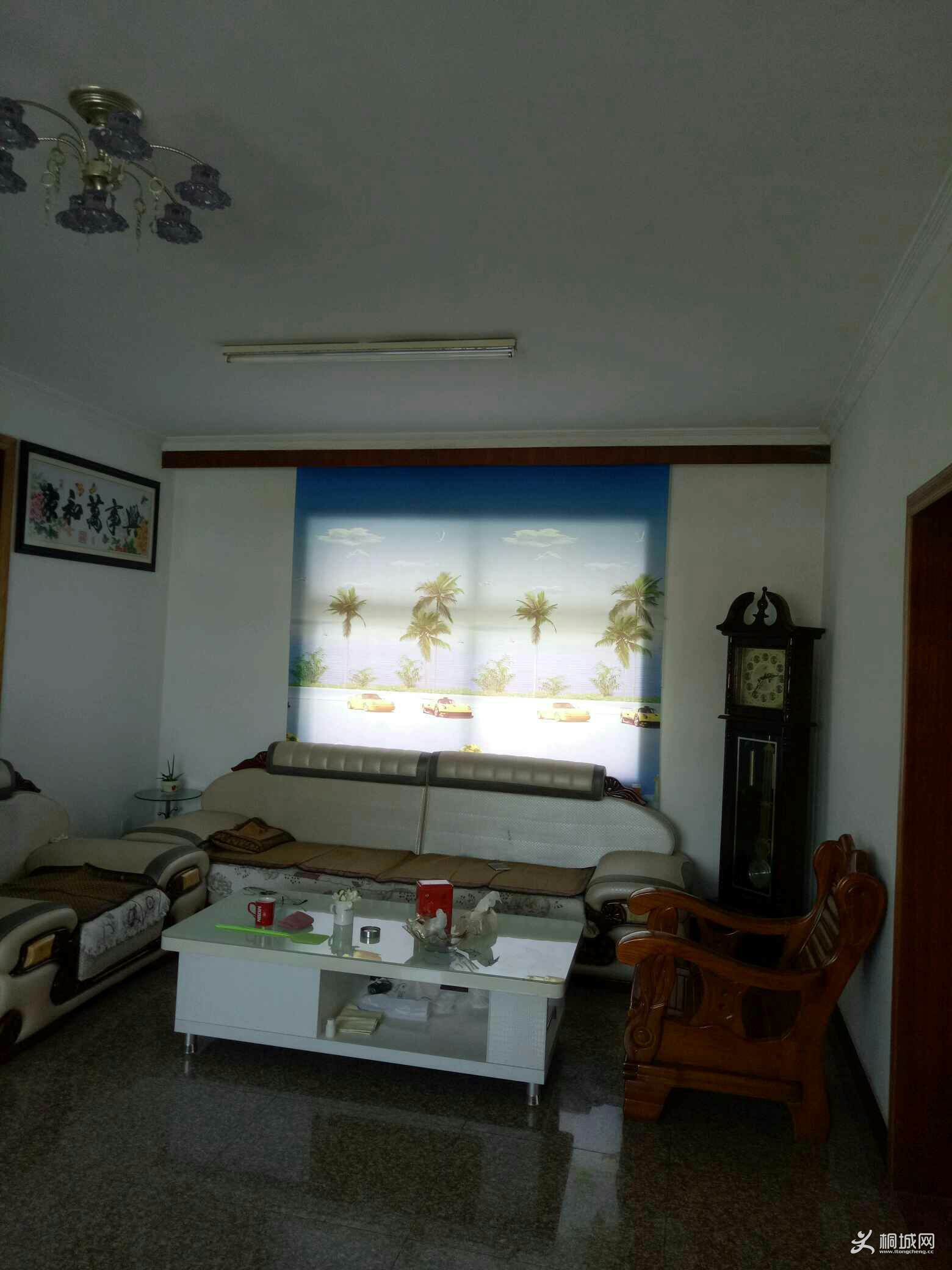 XVrfEVoevxR9.jpg