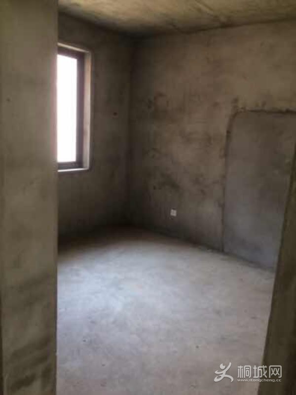 House_e9d6584a-f8c4-4731-94f1-6c77fa0d45d4_big.jpg
