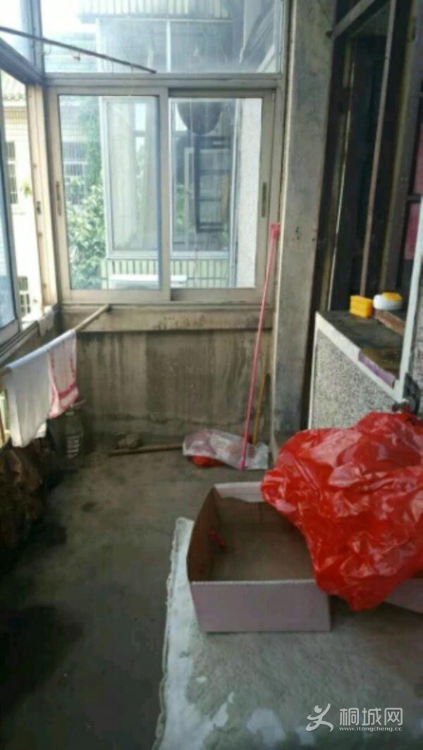 House_6c62db73-6d33-49cf-ab1e-3f3b7bfca44d_big.jpg