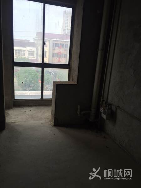 House_a6c2a9c8-a762-4b2a-bf35-5b662aad2ccf_big.jpg