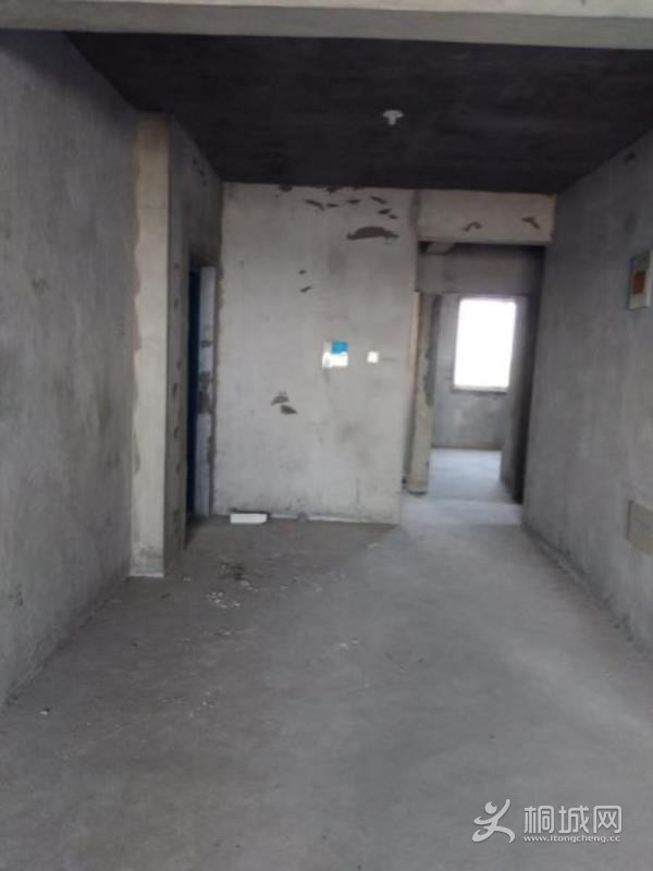 House_051ad855-d158-410c-a569-11230c84adbd_big.jpg