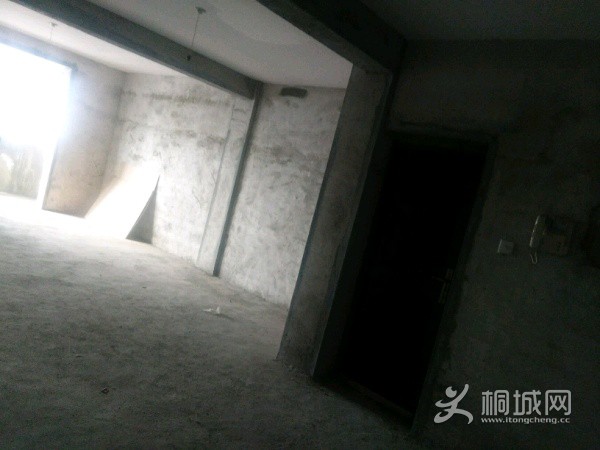 House_cb4cd0da-4b93-4521-bb11-abcb6d9aedc2_big.jpg