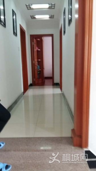 House_b2fcb530-c63b-4f26-892c-c8181720bea0_big.jpg