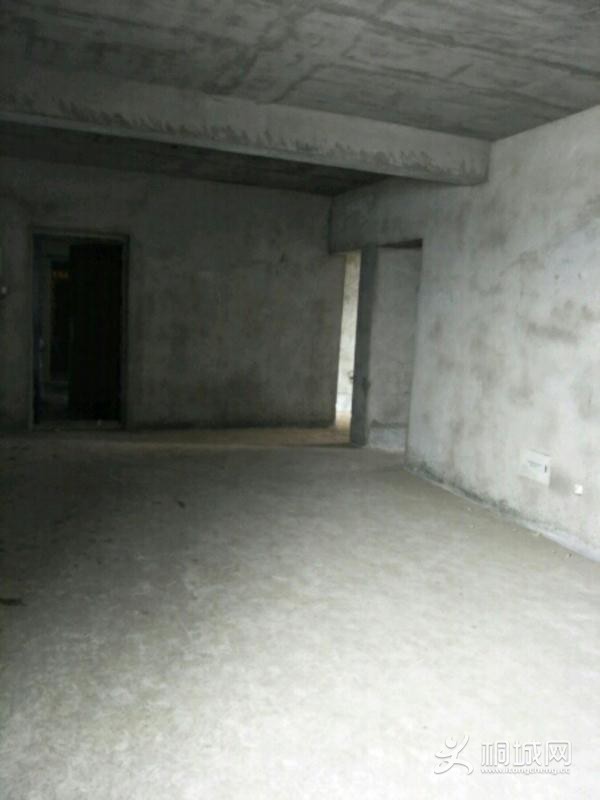 House_735f6002-c47e-4886-8917-510f437554e5_big.jpg
