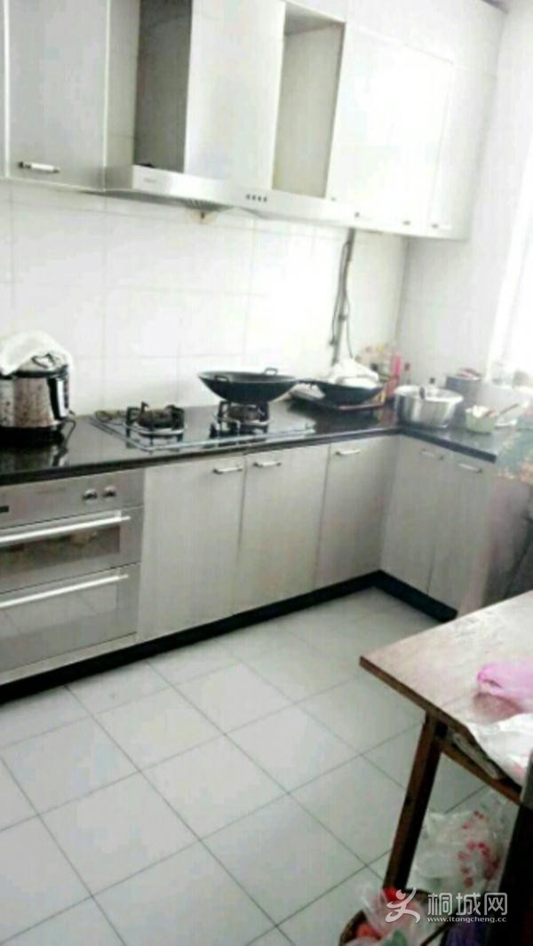 House_161e27e9-e66a-4c12-850b-d9116493a935_big.jpg