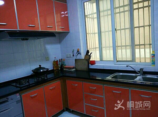 House_1b3ae886-10cd-49d1-814e-ab54a34c2a8f_big.jpg