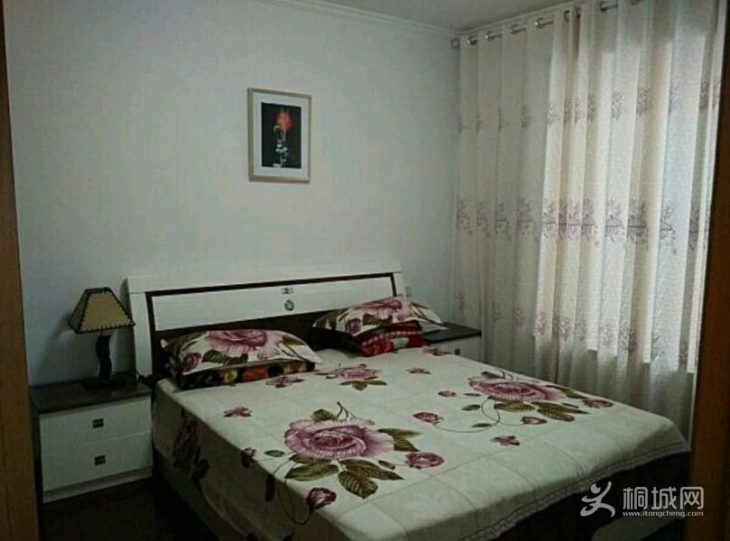 House_bd962df0-c112-4c2e-8e27-d3fcf578ab18_big.jpg
