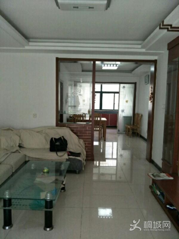 House_81dc6af9-6299-4f4c-a60a-1c99282d4700_big.jpg