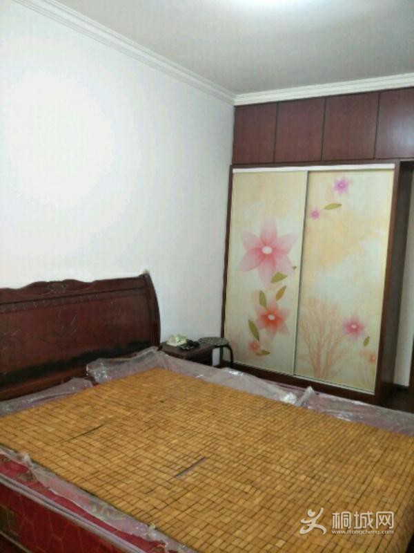 House_22d1cb38-10b2-4f29-80f0-ac8c35aeb6c6_big.jpg