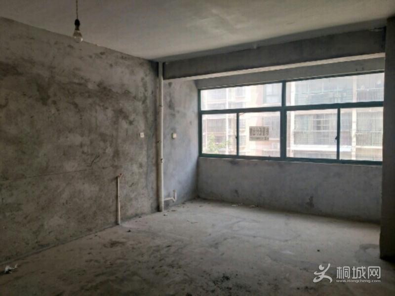 House_47c0c576-d3b5-46eb-8c1b-6fa58c73ebaa_big.jpg