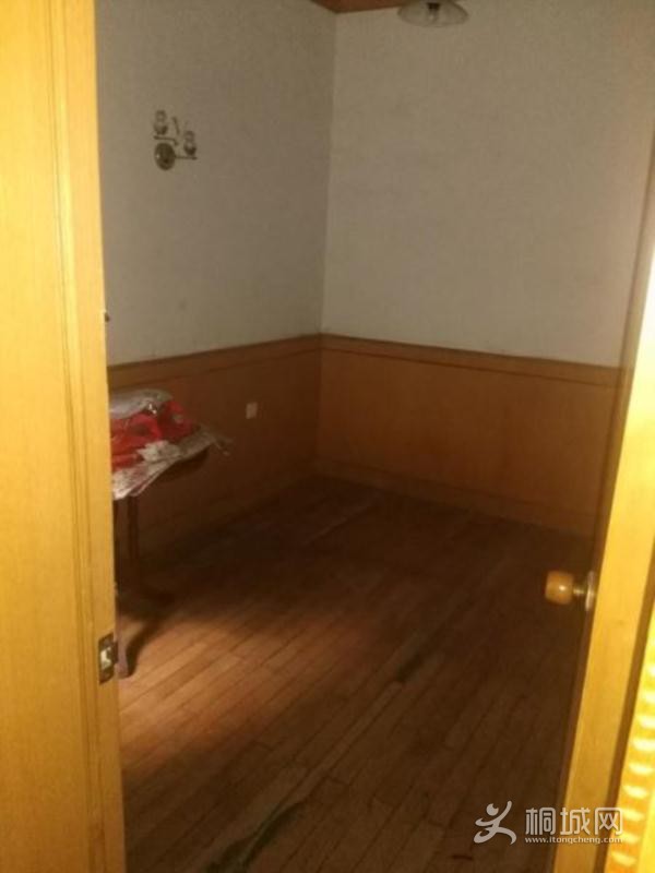 House_36a5ea70-2dbe-4b60-844a-334051d091a6_big.jpg