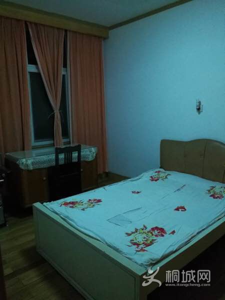 House_5ef08903-a315-49eb-a6f1-42322bb1824a_big.jpg